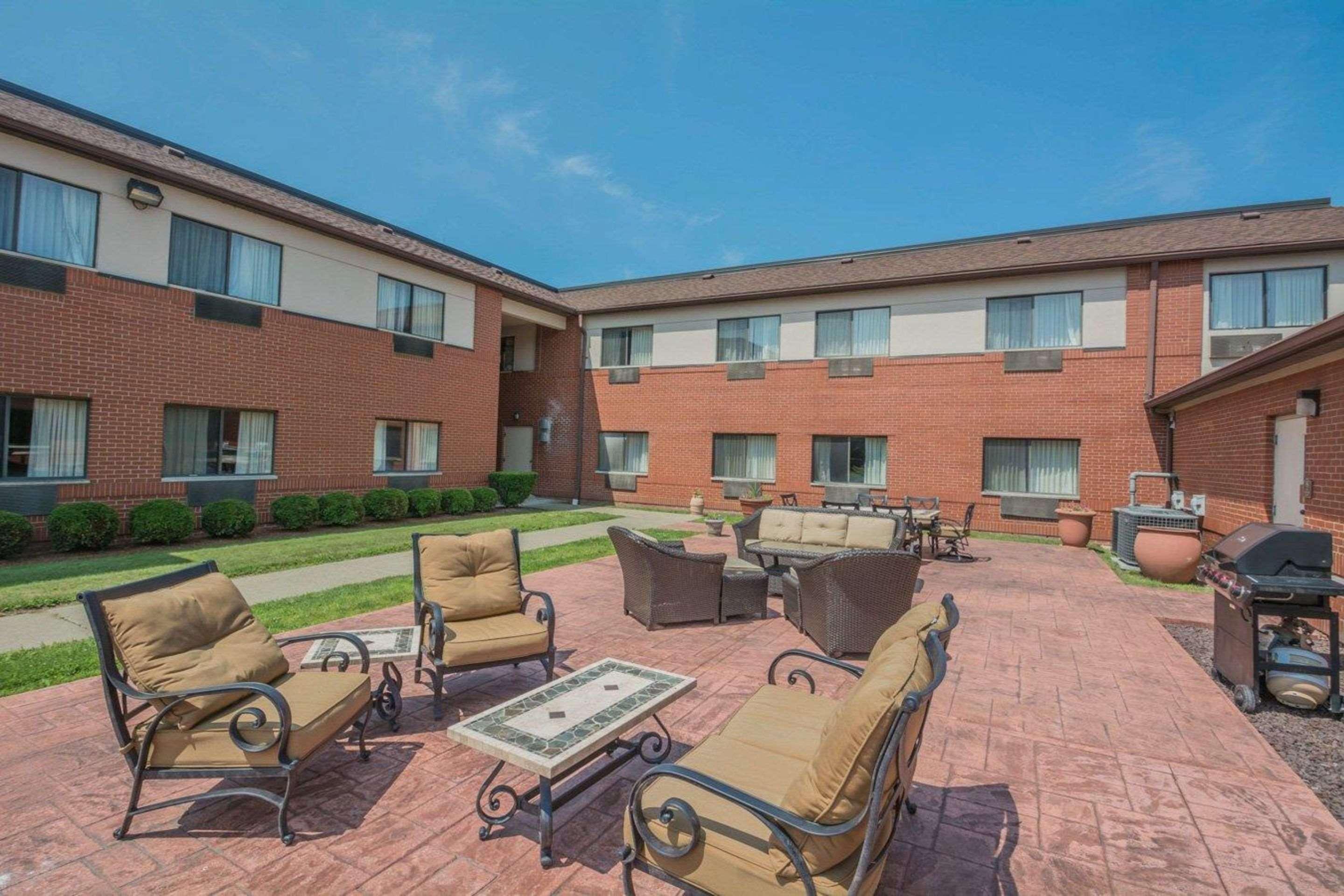 Quality Inn Corning Exterior photo